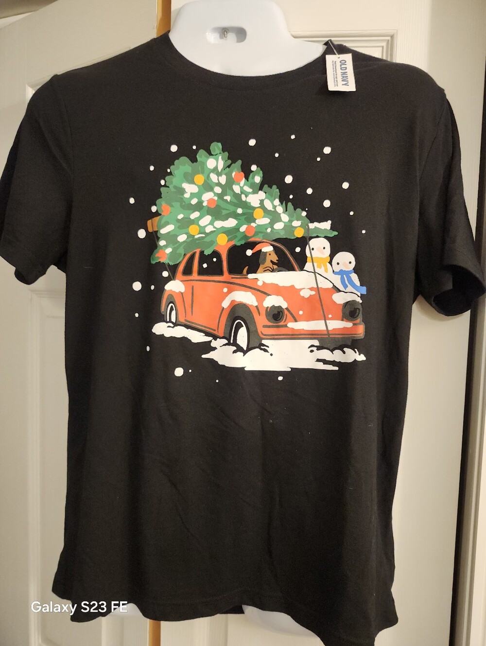 Old Navy Black Tee with Red Car and Green Christmas Tree Graphic M
